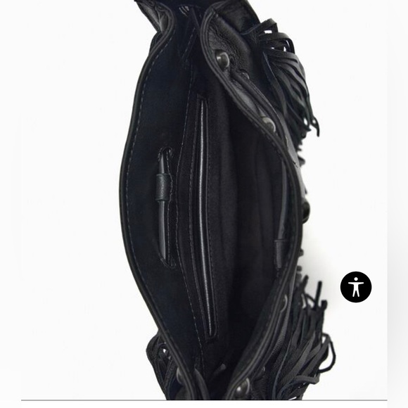 Leather fringed bucket bag - Picture 10 of 17